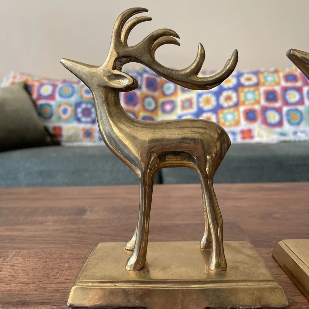 2 Vtg Pottery Barn Brass Reindeer Stocking Hangers Deer Stag Reindeer Christmas‎